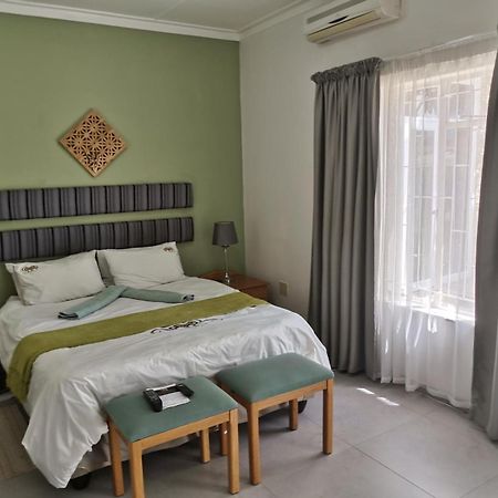 Guesthouse Terra Africa Windhoek Luaran gambar